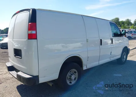 2017 Chevrolet Express 2500 Work Van from USA, damaged, VIN 1GCWGAFF4H1132028